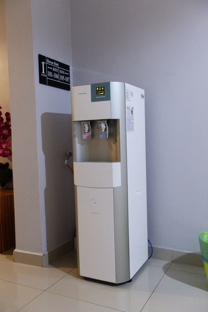 Brezza Hotel Лумут Экстерьер фото